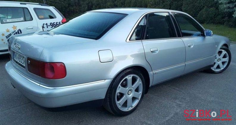 2000' Audi S8 photo #1