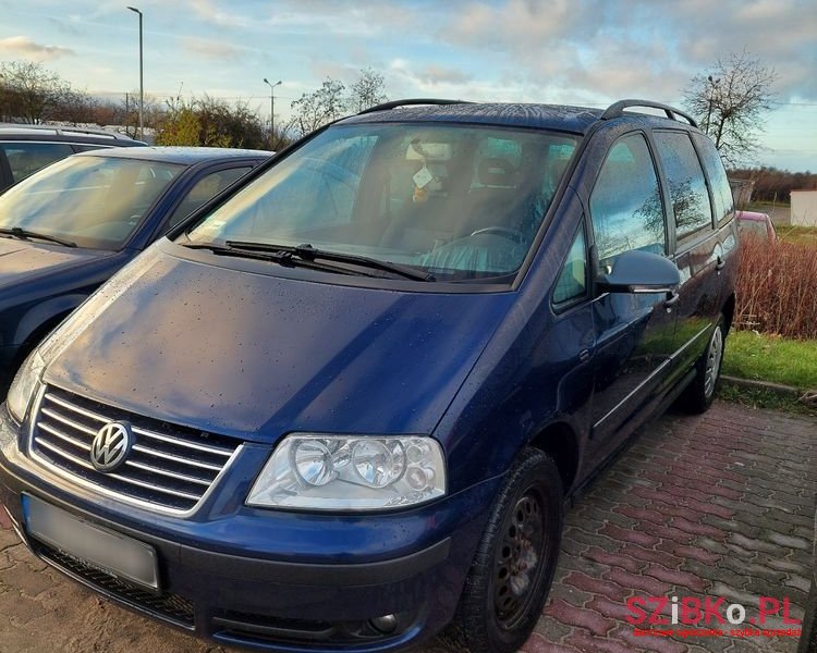 2006' Volkswagen Sharan photo #1