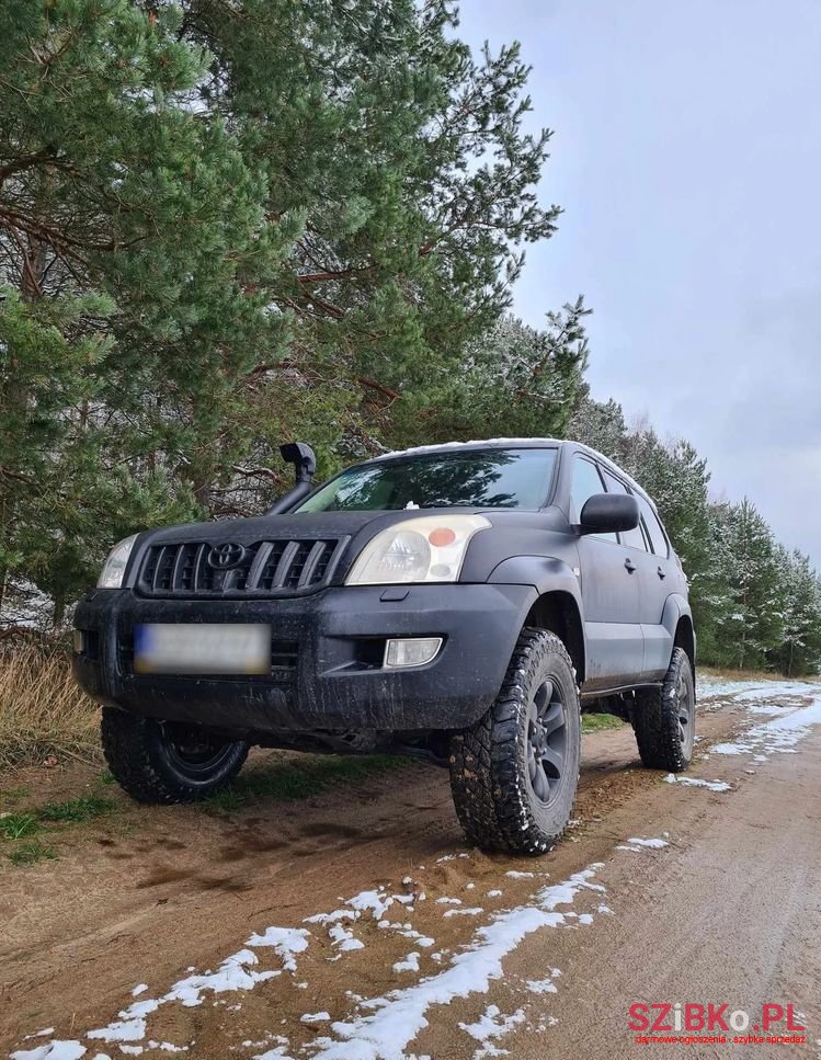 2009' Toyota Land Cruiser photo #1