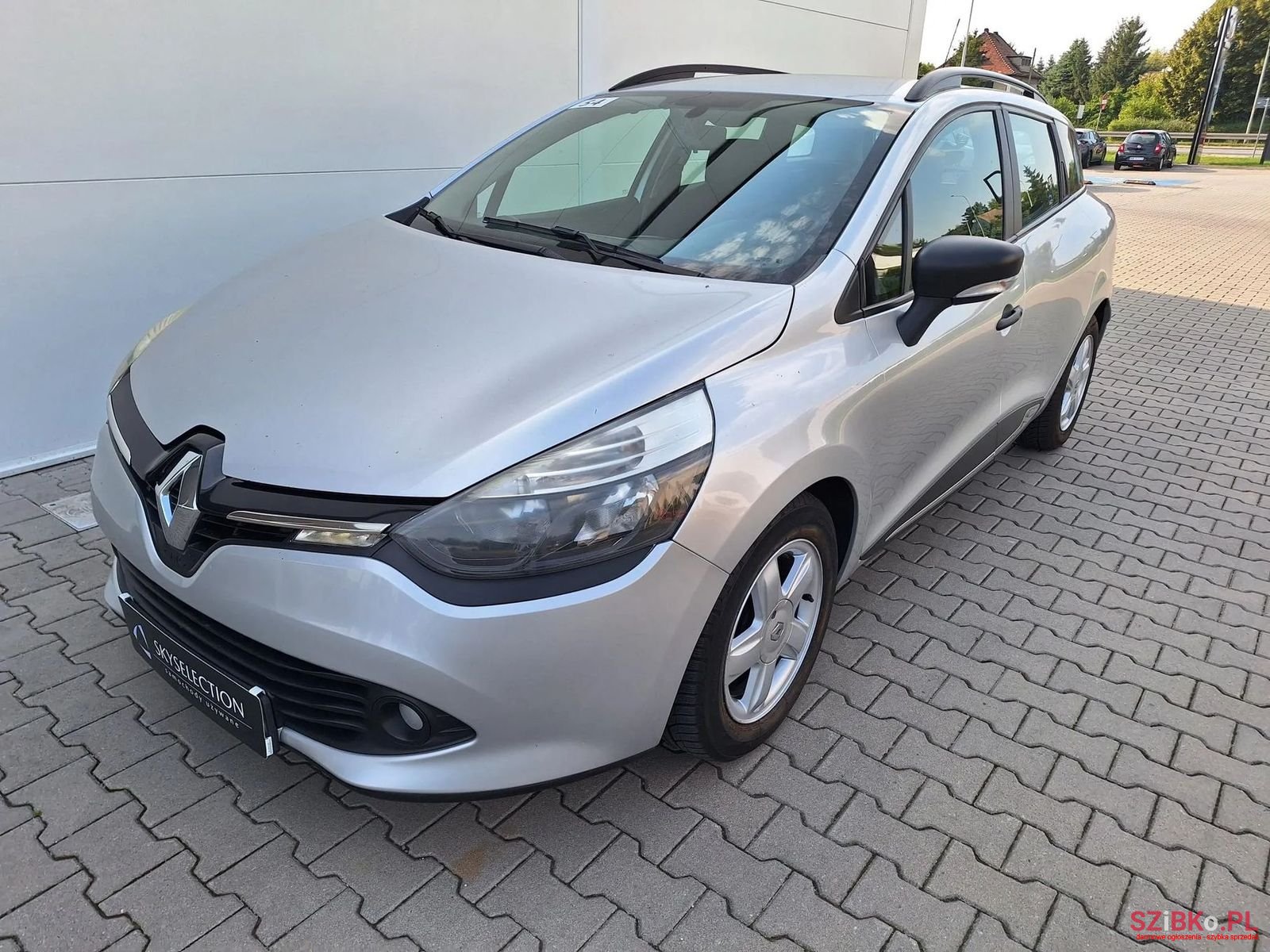 2014' Renault Clio photo #3