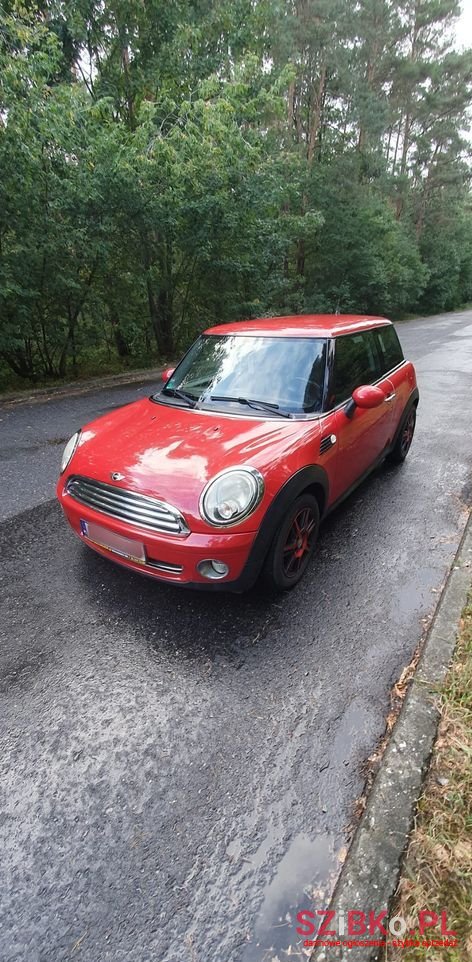 2009' MINI One Standard photo #2