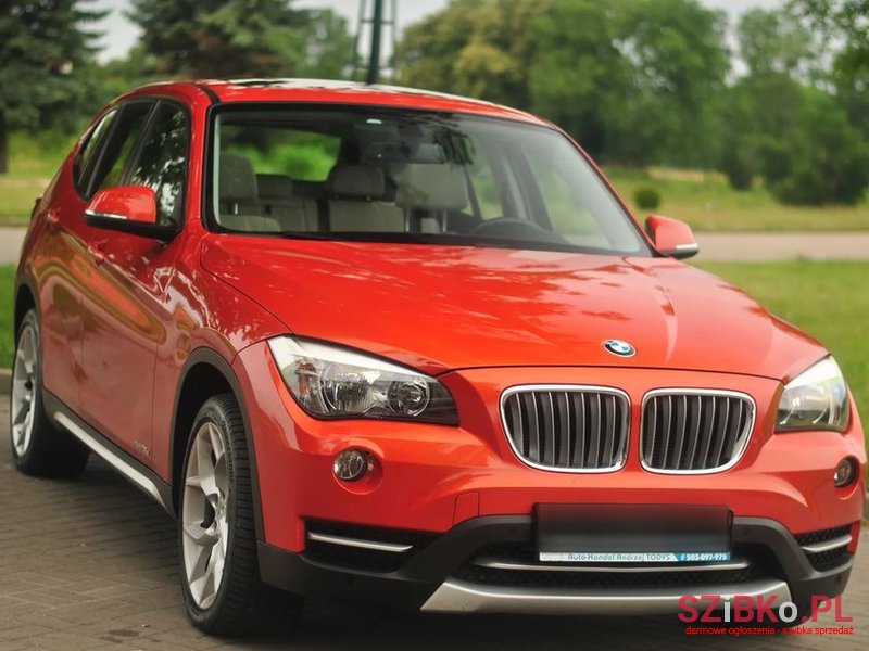 2013' BMW X1 Xdrive photo #2
