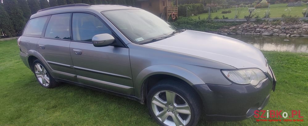 2007' Subaru Outback photo #1