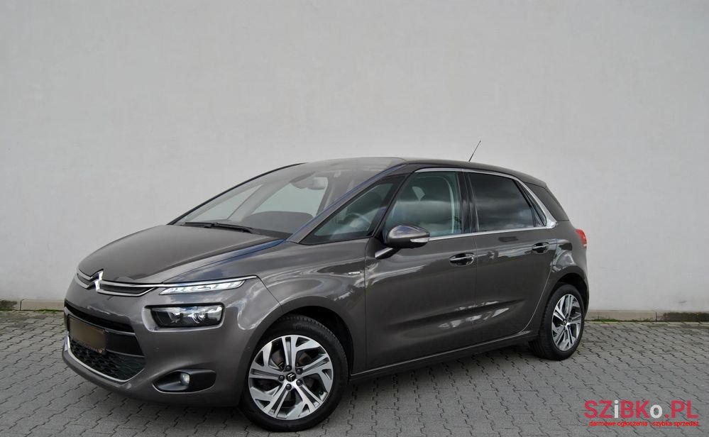 2016' Citroen C4 Picasso photo #3