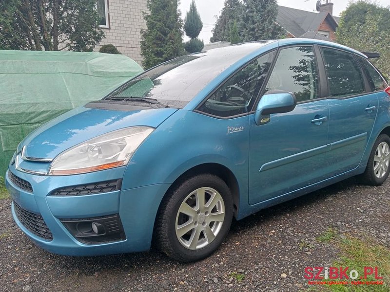 2008' Citroen C4 Picasso photo #1