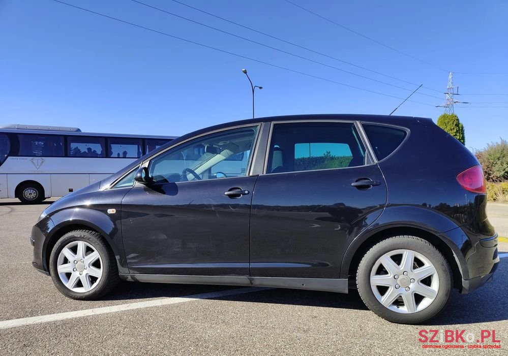 2008' SEAT Altea photo #4