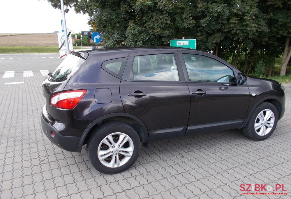 2011' Nissan Qashqai 1.6 Acenta photo #2