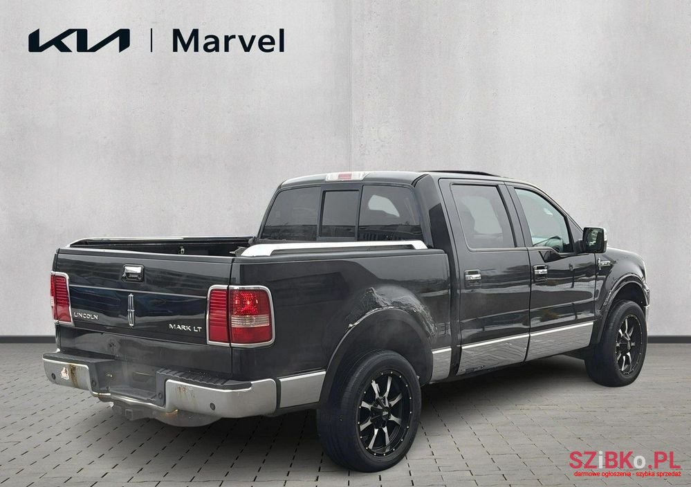 2008' Lincoln Mark LT photo #5