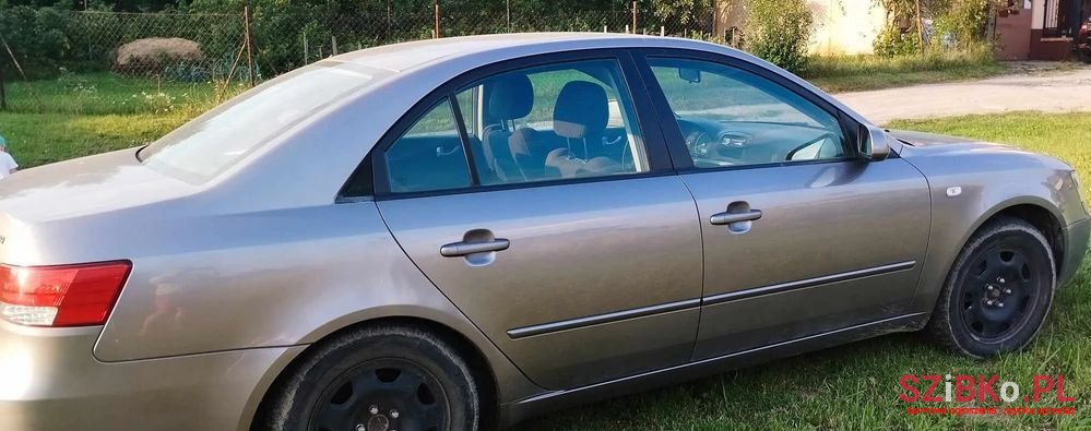 2007' Hyundai Sonata photo #4