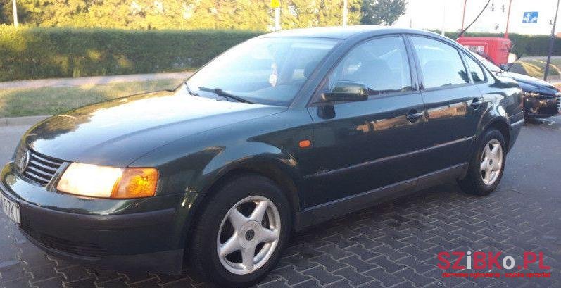 1997' Volkswagen Passat photo #1
