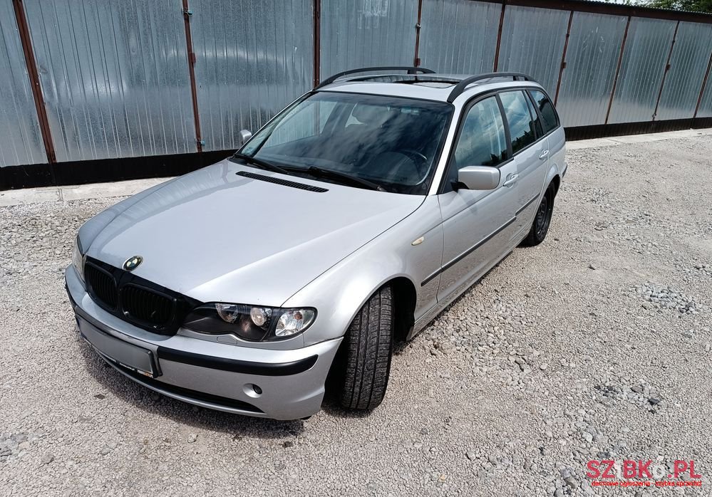 2004' BMW 3 Series 318I Touring photo #1