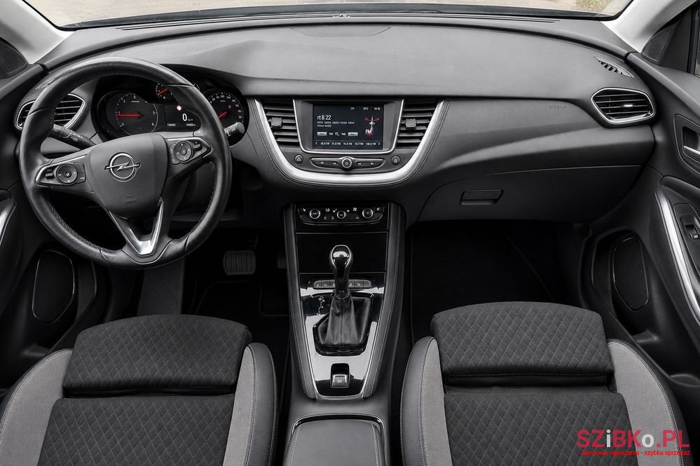 2018' Opel Grandland X photo #5