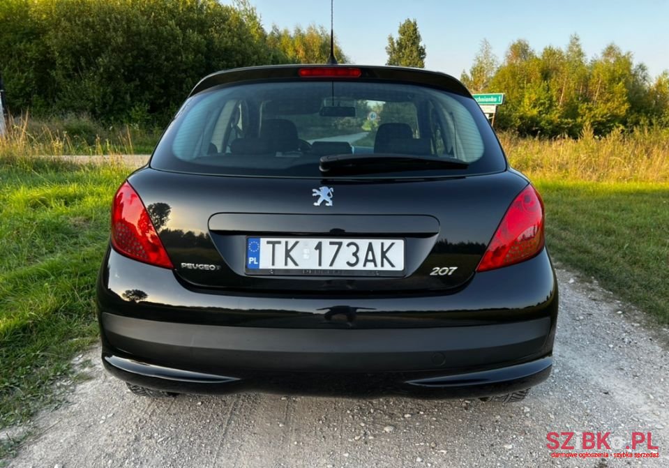 2007' Peugeot 207 Sporty photo #5