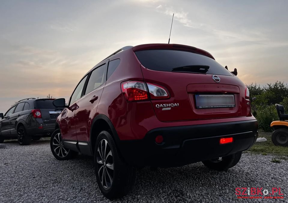 2011' Nissan Qashqai photo #2