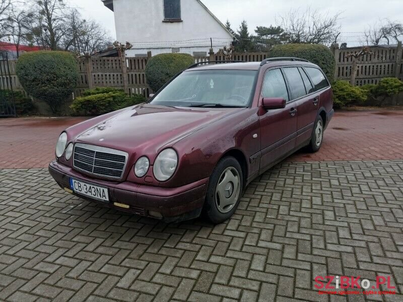 1996' Mercedes-Benz Klasa E photo #1