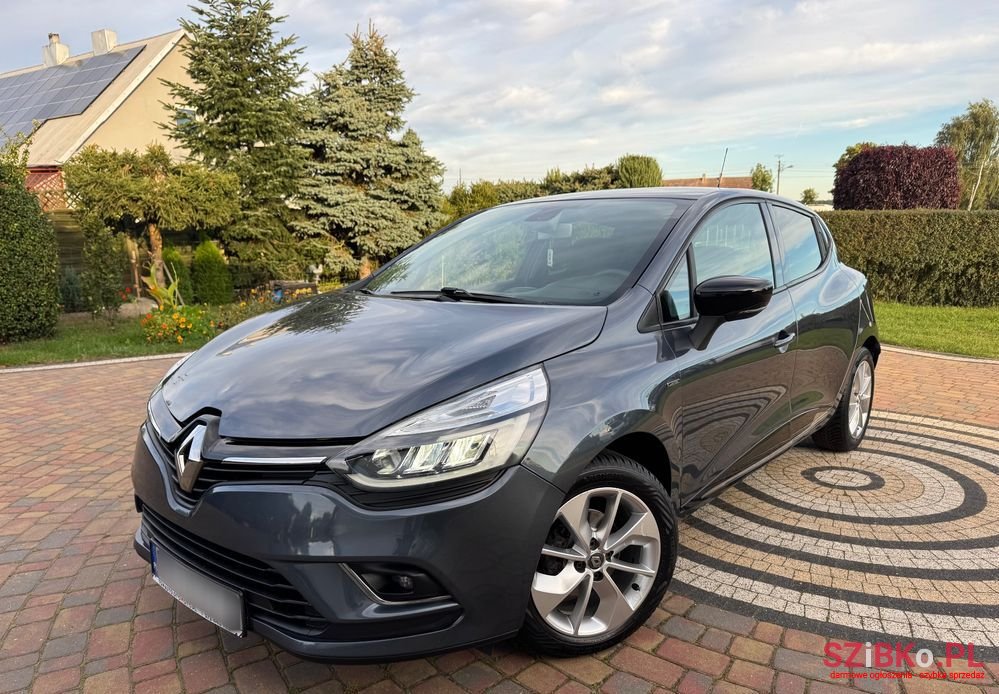 2016' Renault Clio photo #1