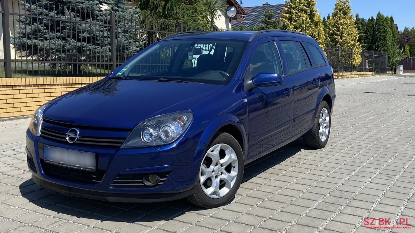 2005' Opel Astra photo #4