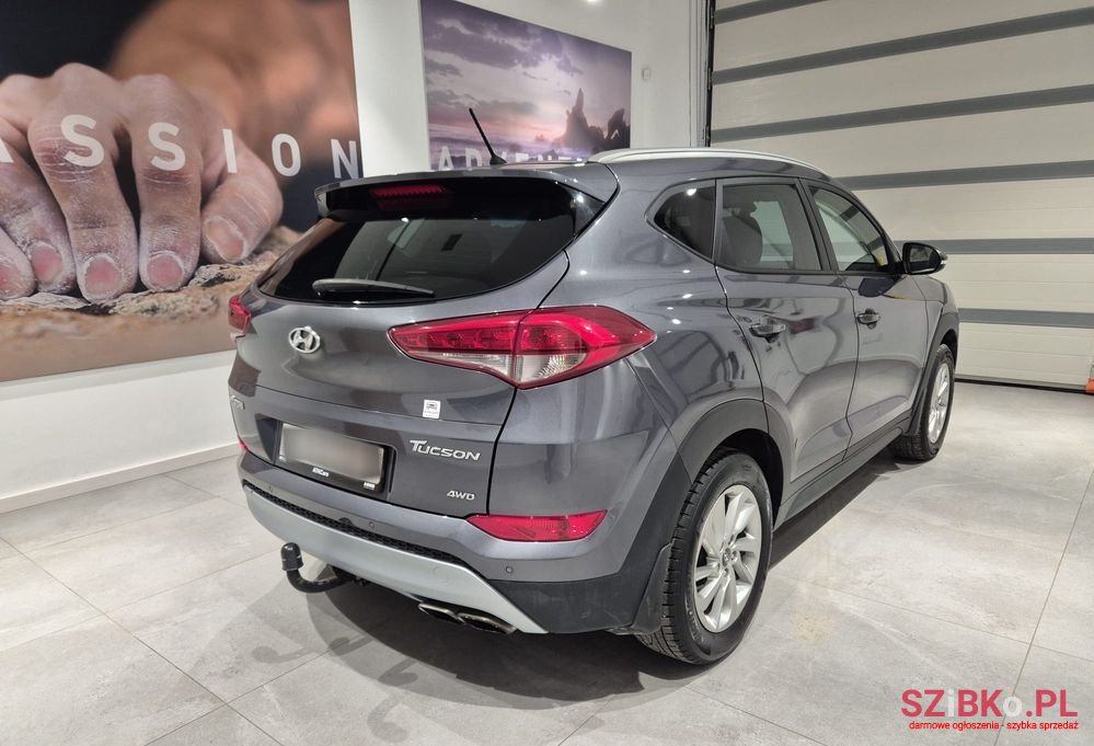 2015' Hyundai Tucson photo #5