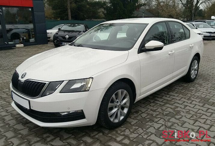 2018' Skoda Octavia photo #1