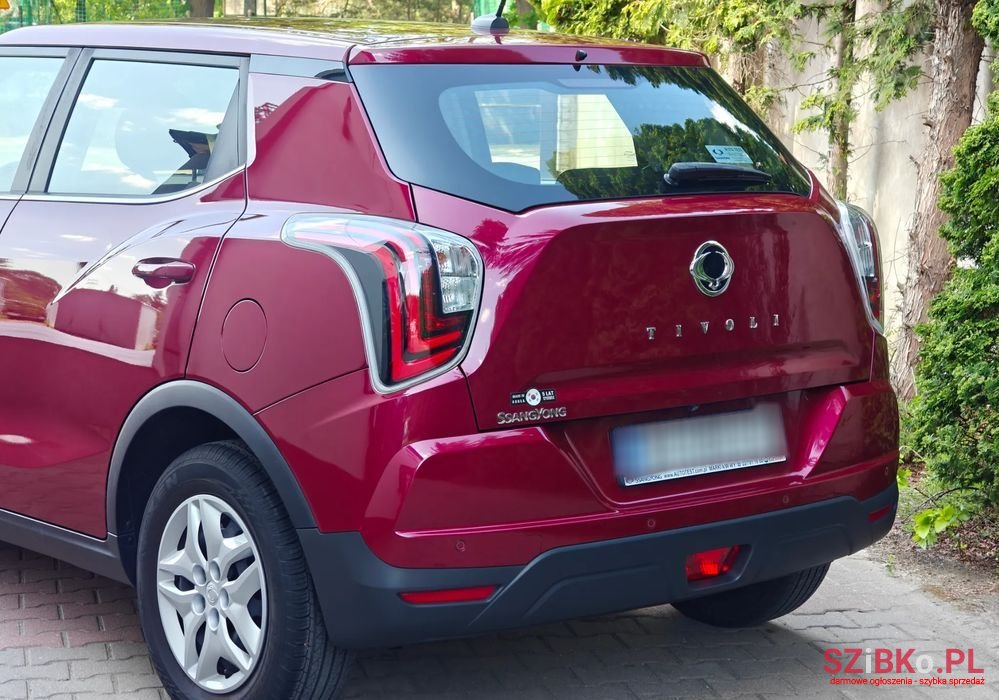 2019' SsangYong Tivoli 1.5 T-Gdi Amber photo #3