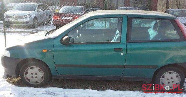 1998' Fiat Punto photo #2
