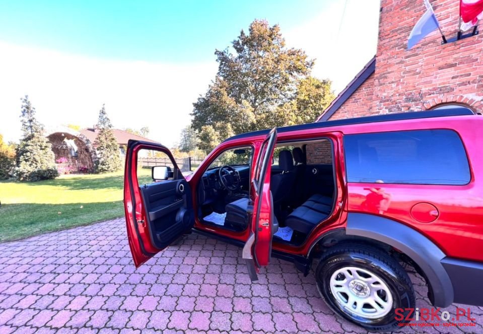 2007' Dodge Nitro photo #3