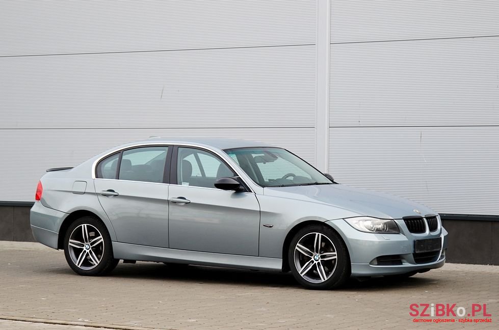 2006' BMW 3 Series 325I photo #3