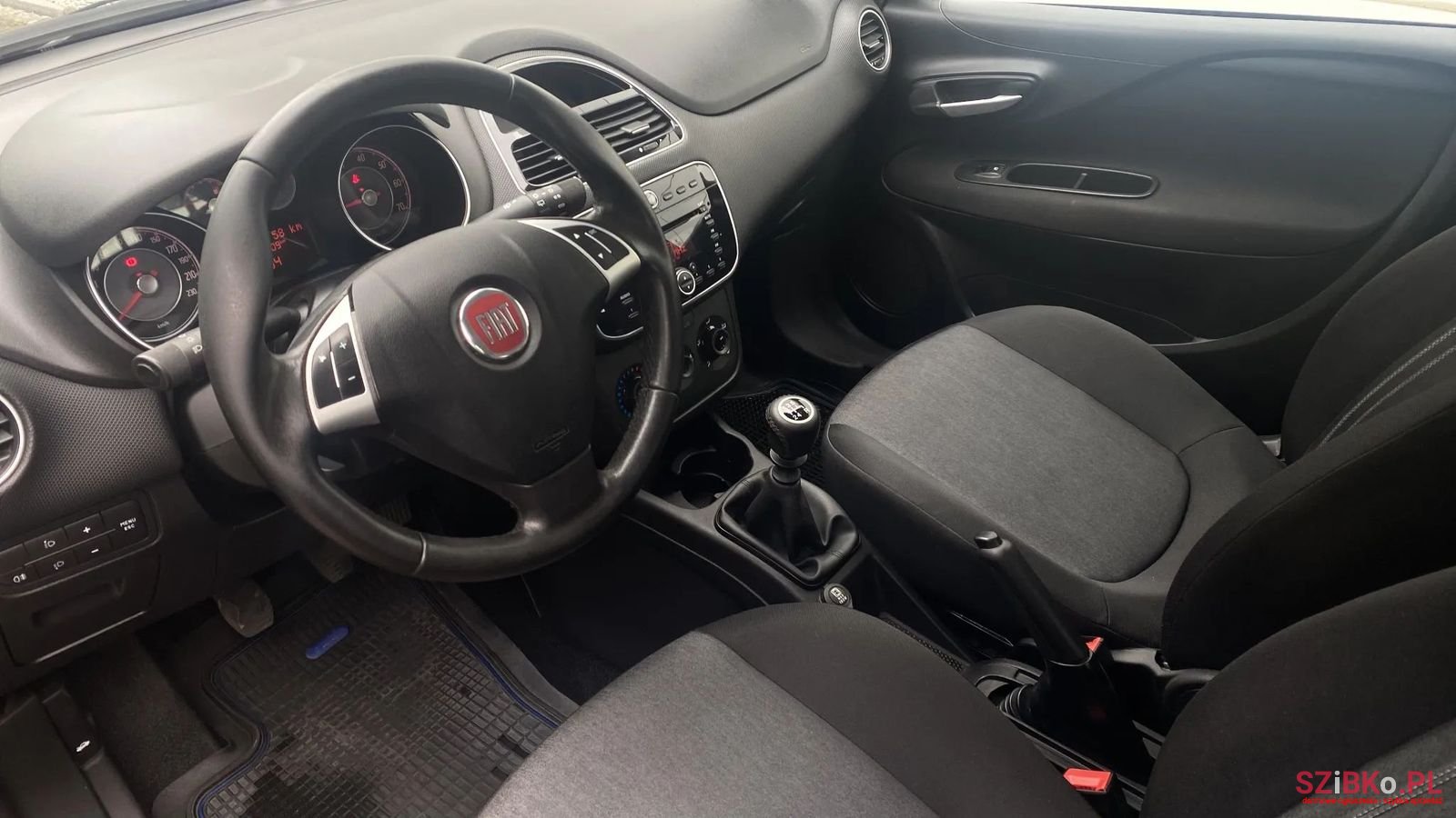 2013' Fiat Punto photo #3