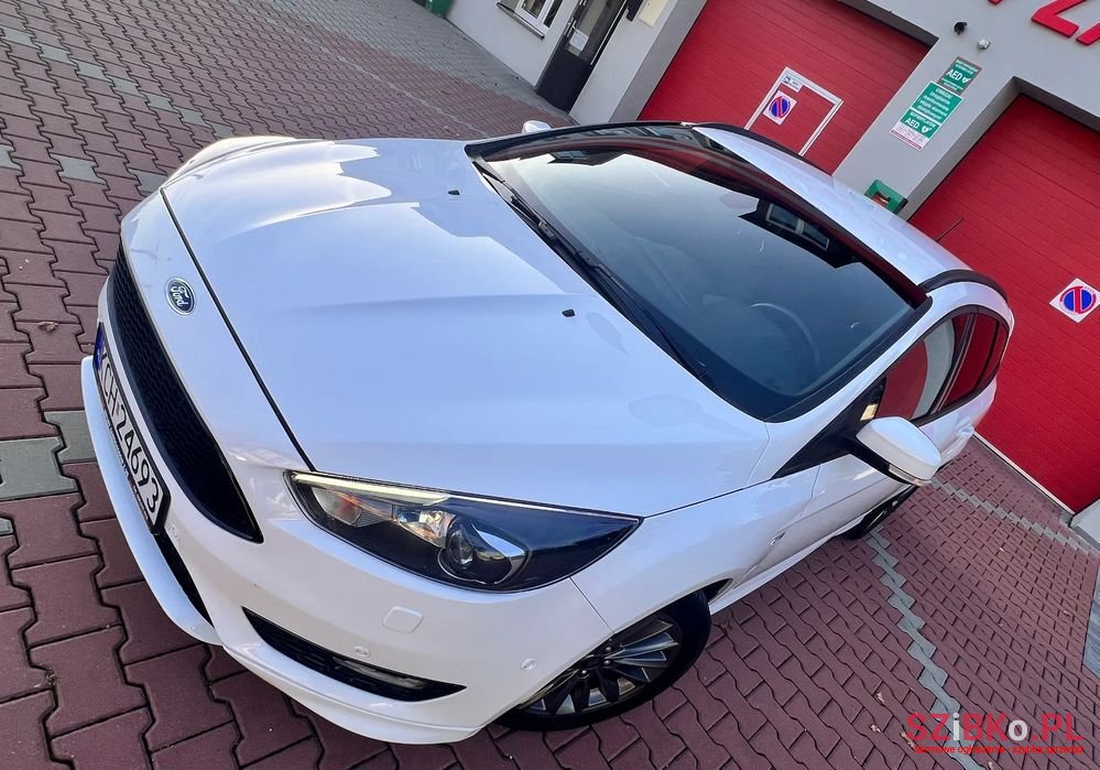 2017' Ford Focus photo #4