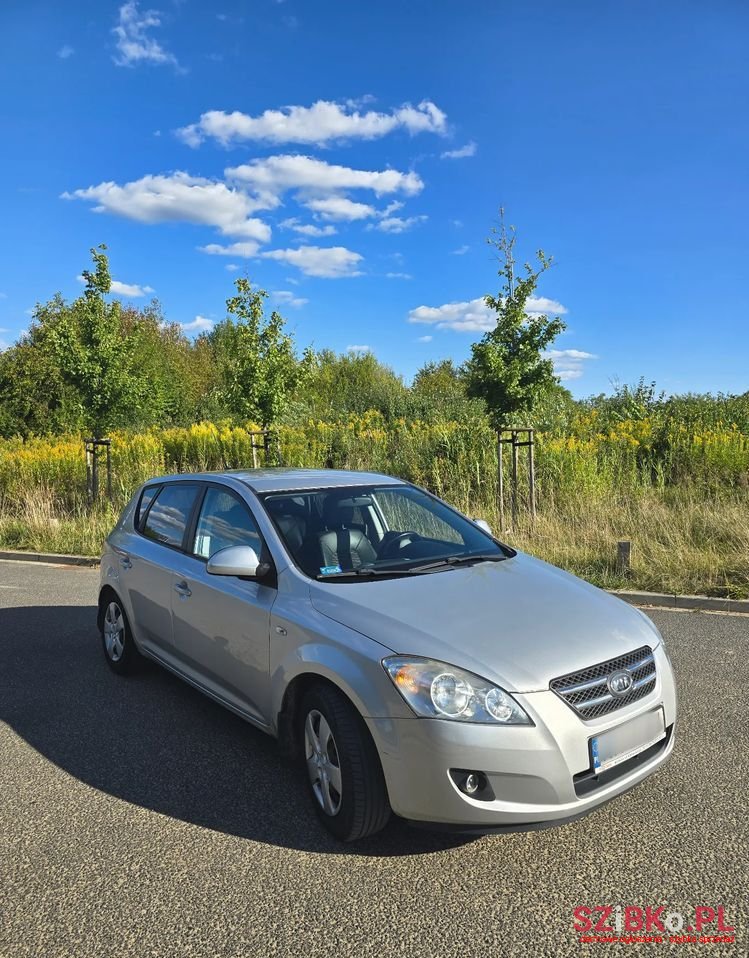 2007' Kia Ceed photo #5