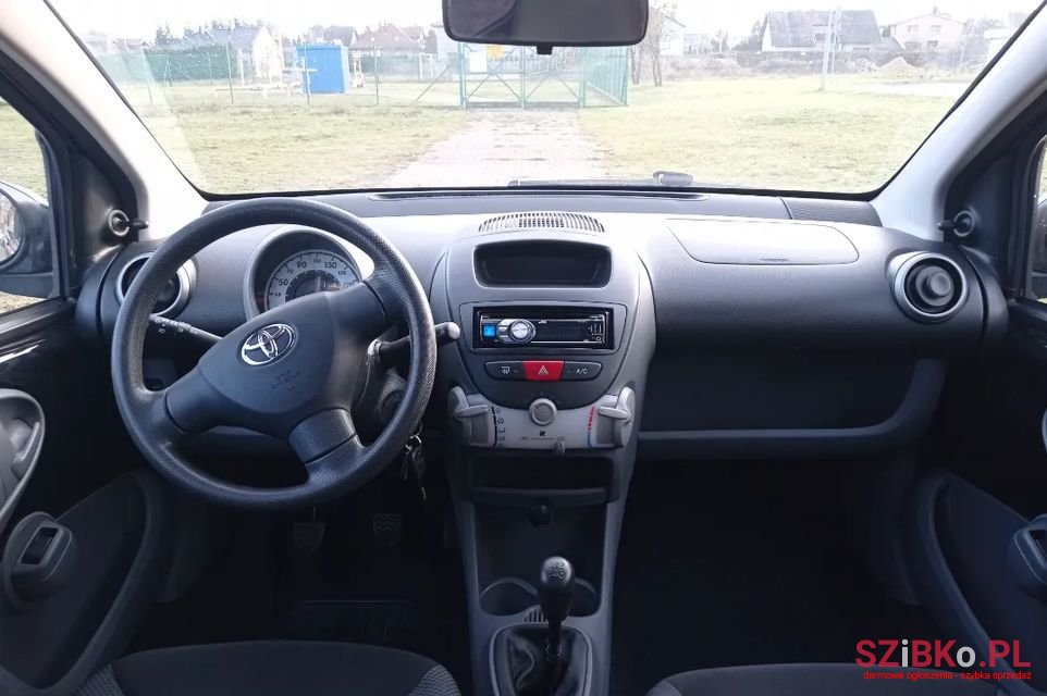2007' Toyota Aygo photo #6