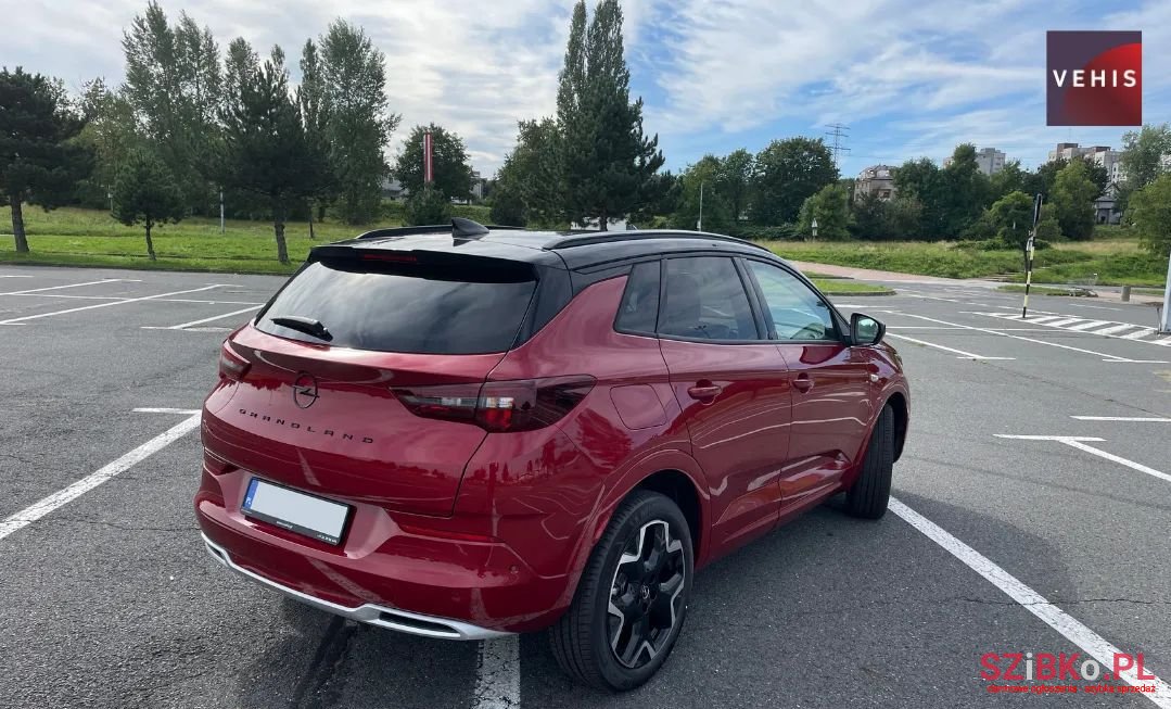 2022' Opel Grandland photo #3