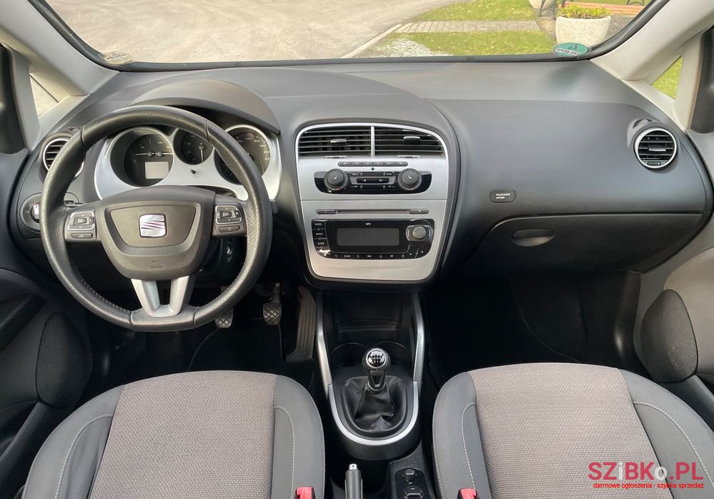 2010' SEAT Altea XL 1.4 Tsi Style photo #6