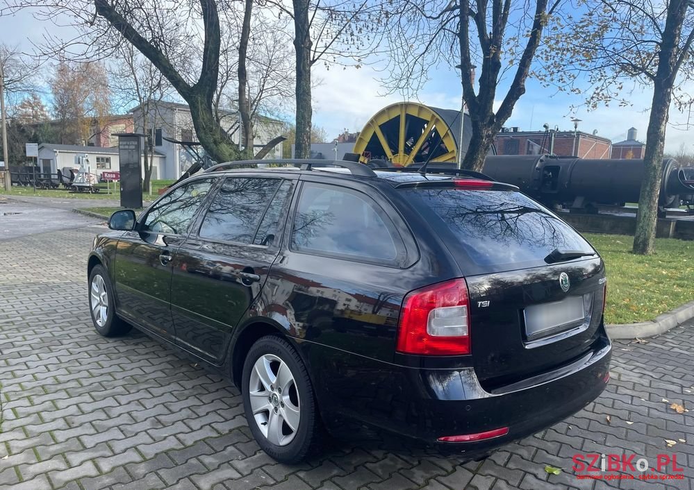 2009' Skoda Octavia 1.4 Tsi Ambition photo #4