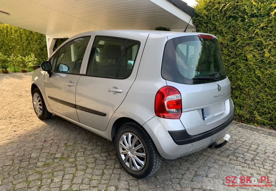 2012' Renault Modus photo #2