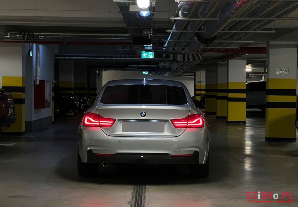 2017' BMW 4 Series 418D photo #5