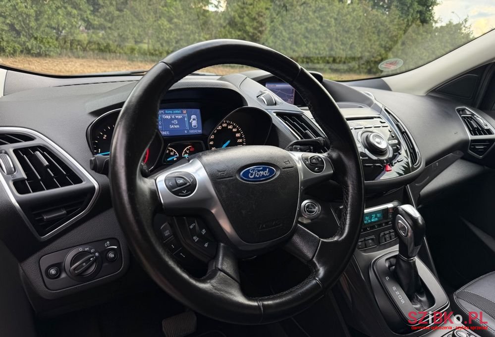 2013' Ford Kuga 2.0 Tdci 4X4 Titanium photo #6