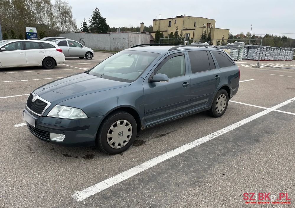 2005' Skoda Octavia 1.6 Fsi Elegance photo #1
