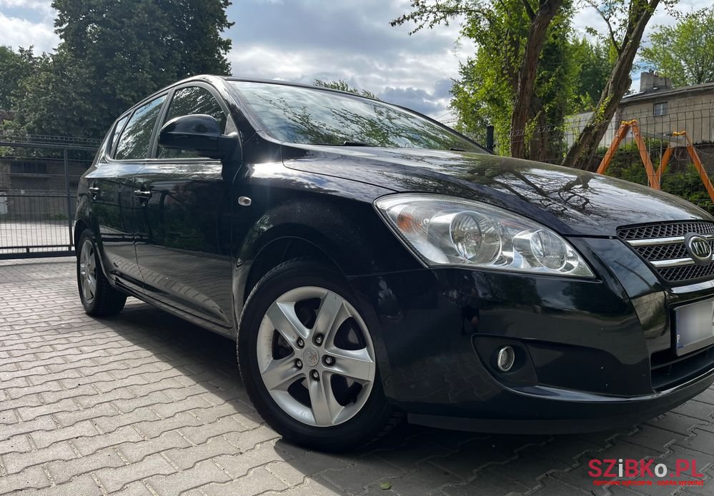 2007' Kia Ceed photo #5