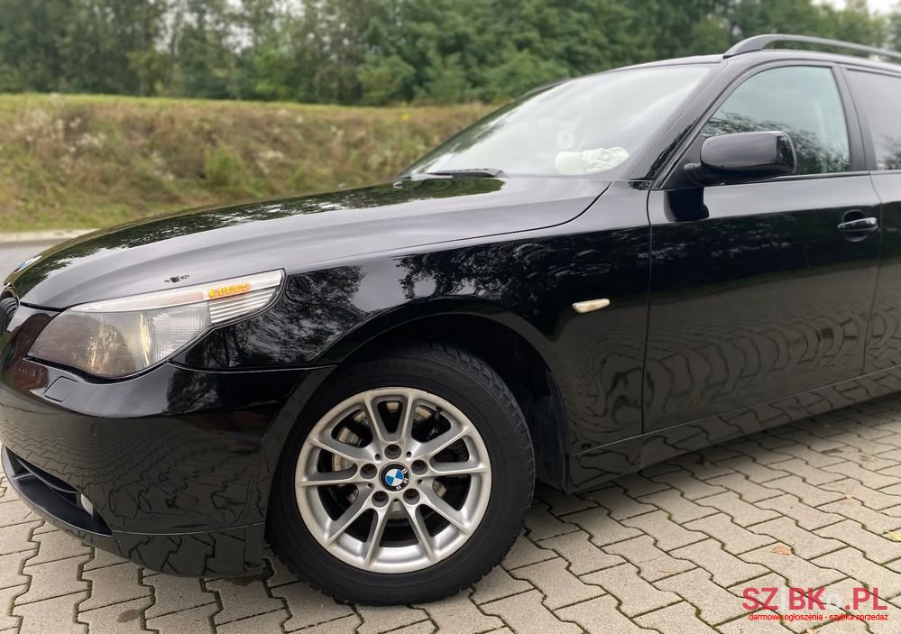 2005' BMW 5 Series 520D photo #3