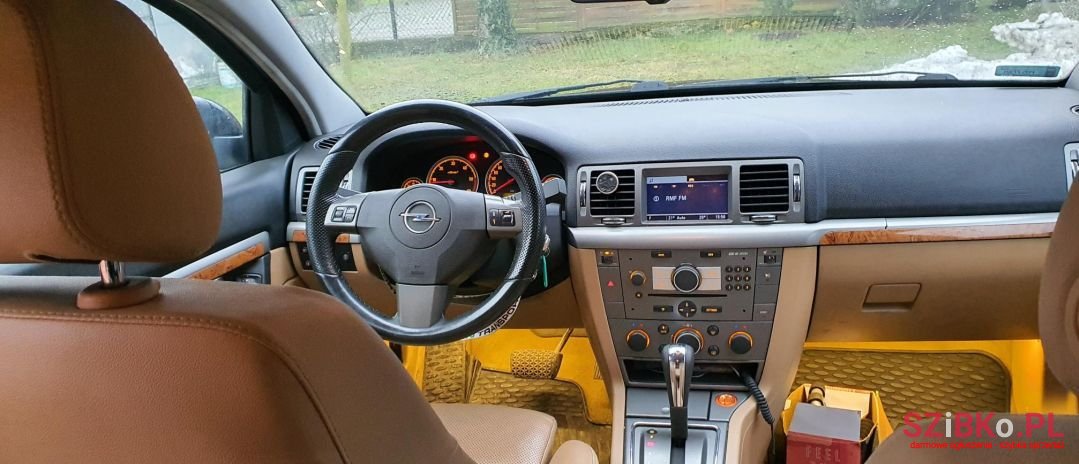 2008' Opel Vectra photo #4