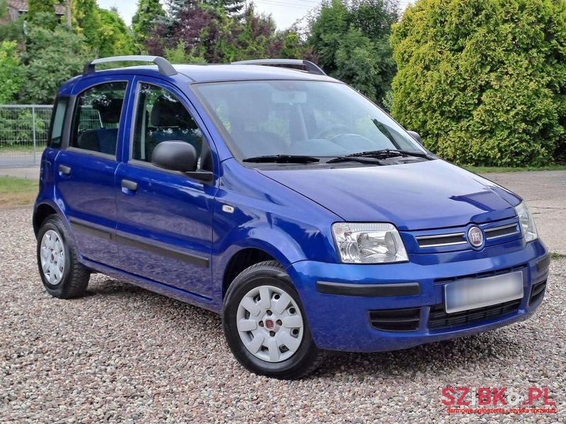 2010' Fiat Panda photo #1