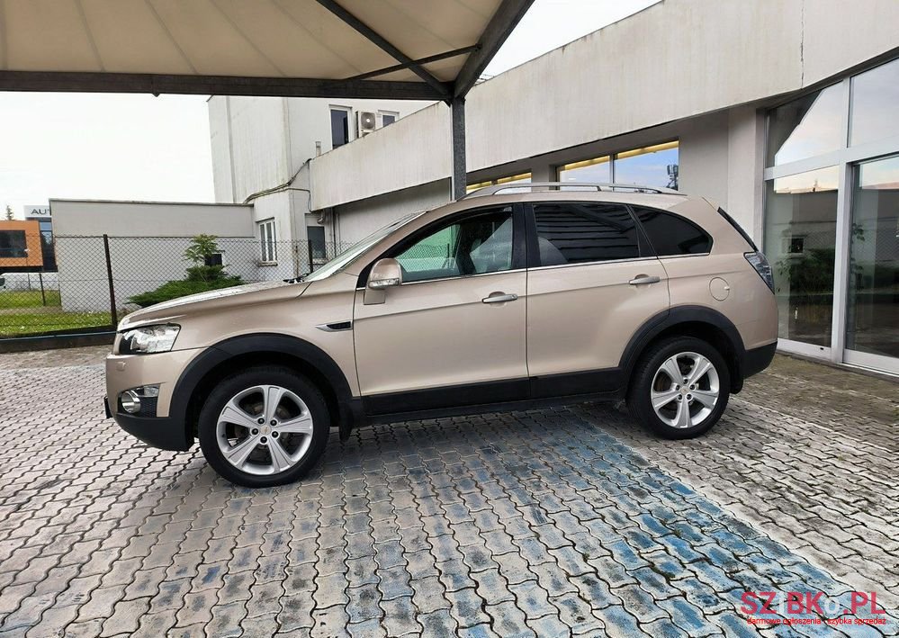 2012' Chevrolet Captiva photo #2