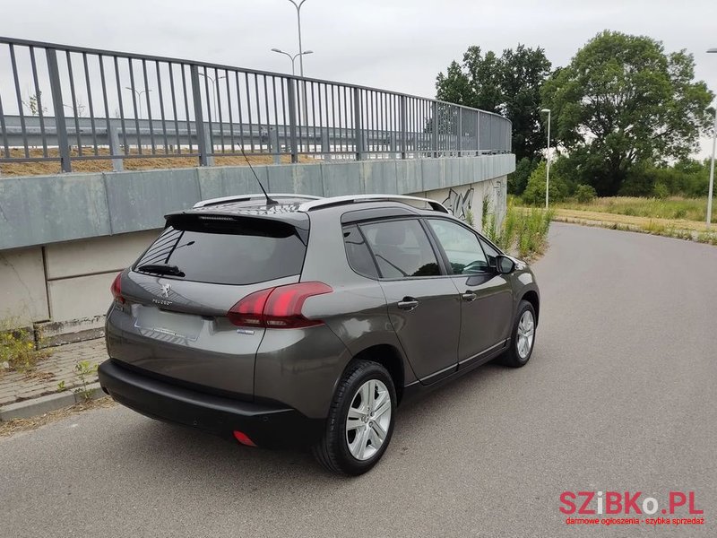 2017' Peugeot 2008 photo #5