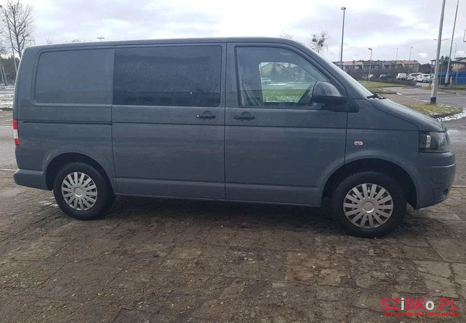 2012' Volkswagen Transporter photo #6