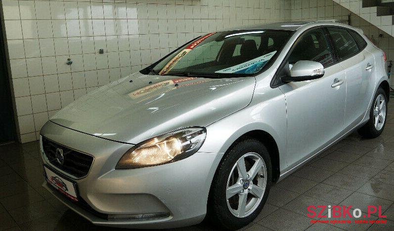 2015' Volvo V40 photo #1