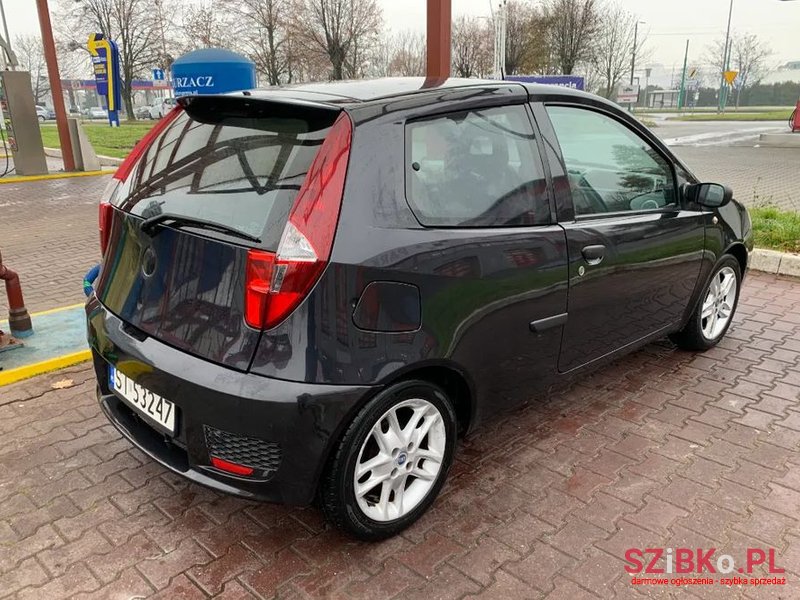 2004' Fiat Punto photo #3