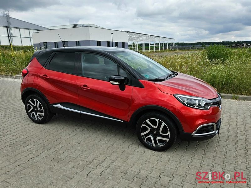 2015' Renault Captur photo #1