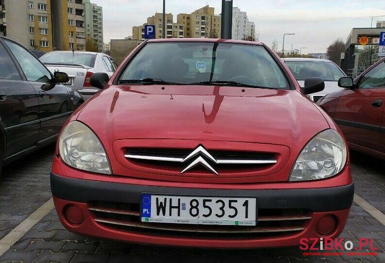 2003' Citroen Xsara Picasso photo #1