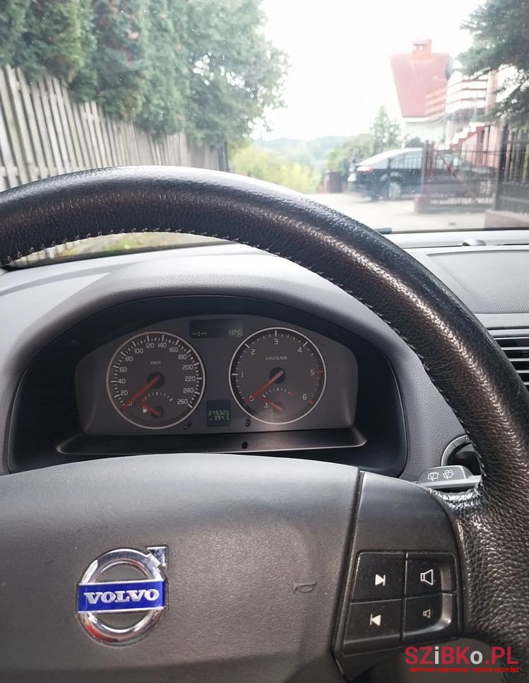 2005' Volvo V50 2.0D photo #5